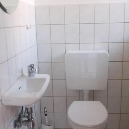 Osterdeich 4 *